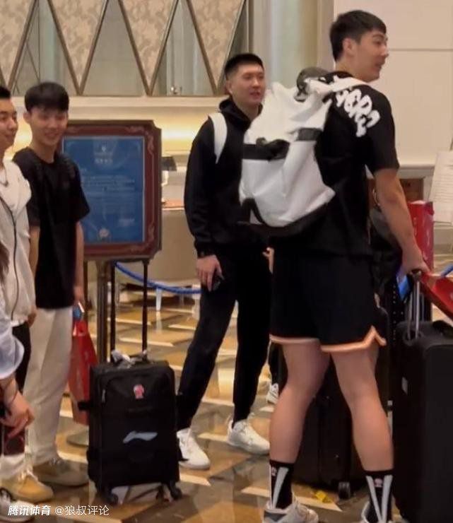 女人特黄大aaaaaa大片